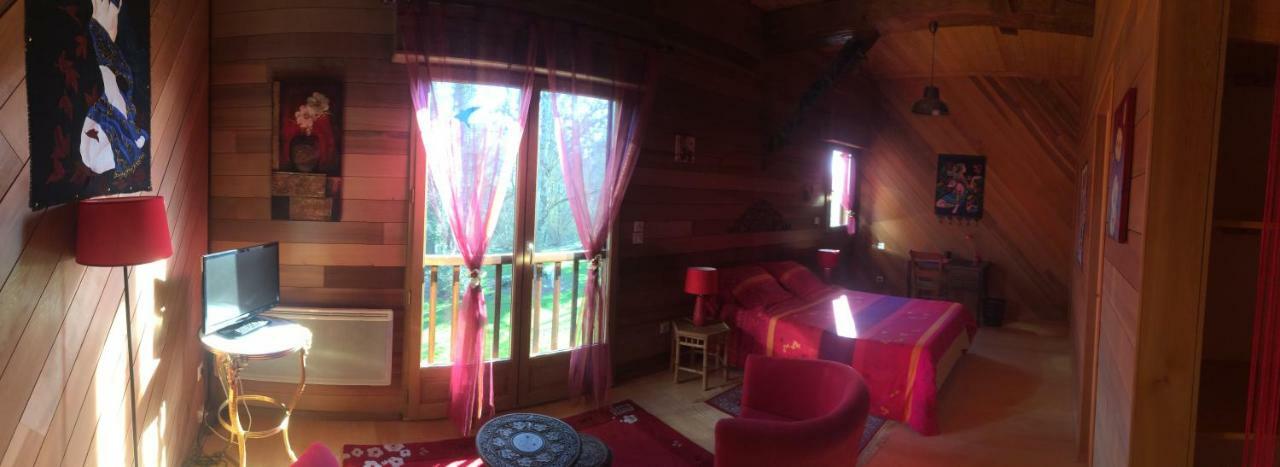 Bed and Breakfast Domaine Du Val De Soux Montgaillard-de-Salies Exterior foto